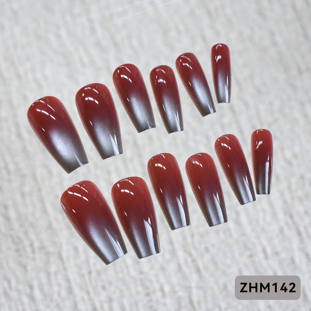 Künstlerisches Press-On-Nagelset mit Kirschblütenmuster Karnz