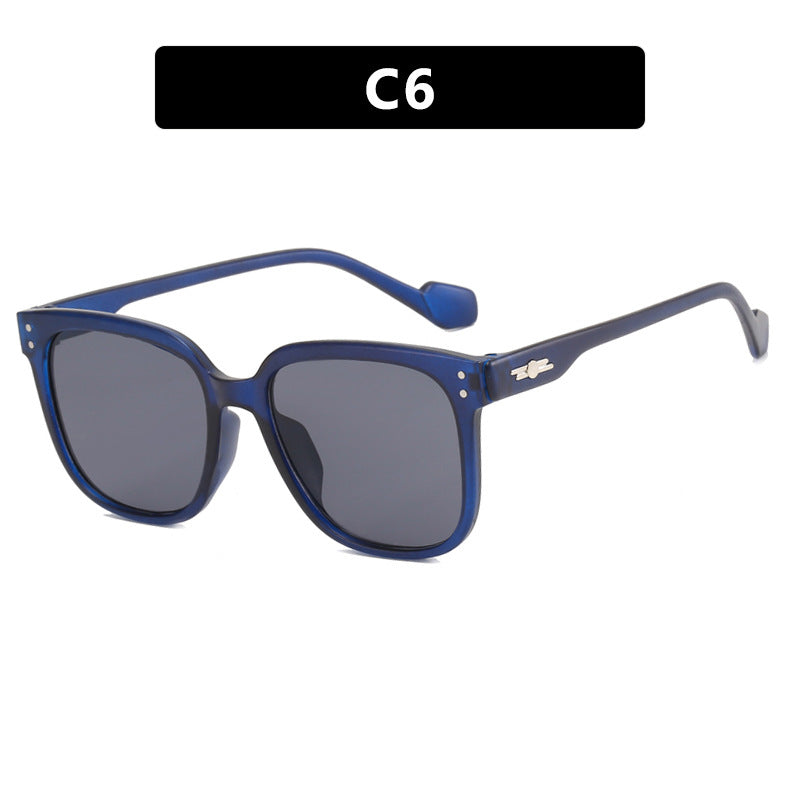 Damen quadratische Sonnenbrille mit sanften Farbverlauf und schützendem UV-Filter Karnz