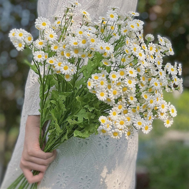 Dekorative Blumenstängel für die Inneneinrichtung