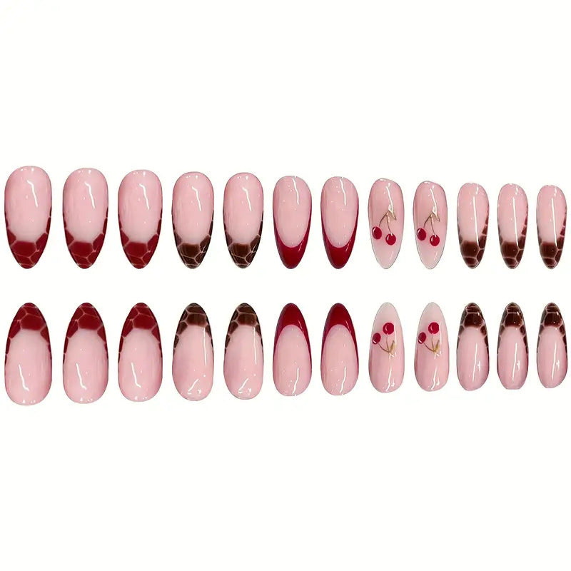 Künstlerisches, dessertinspiriertes Acryl-Nagel-Set Karnz