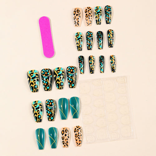 Exotische Tierdruck Stiletto Nagelkunst Extensions Karnz