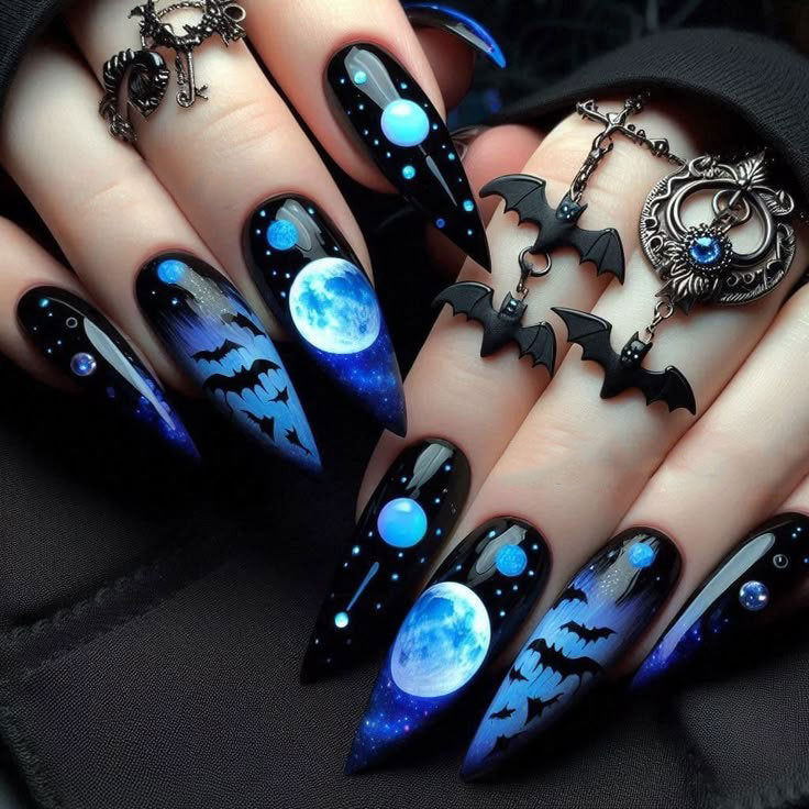 Künstlerische Halloween-Themen-Nageltipps