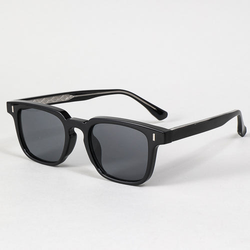 Damen Sonnenbrille im modernen statement Stil mit verstärktem Rahmen Karnz