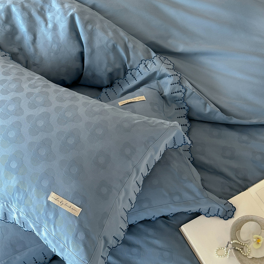 Gekräuselter bestickter Jacquard Bettbezug Set