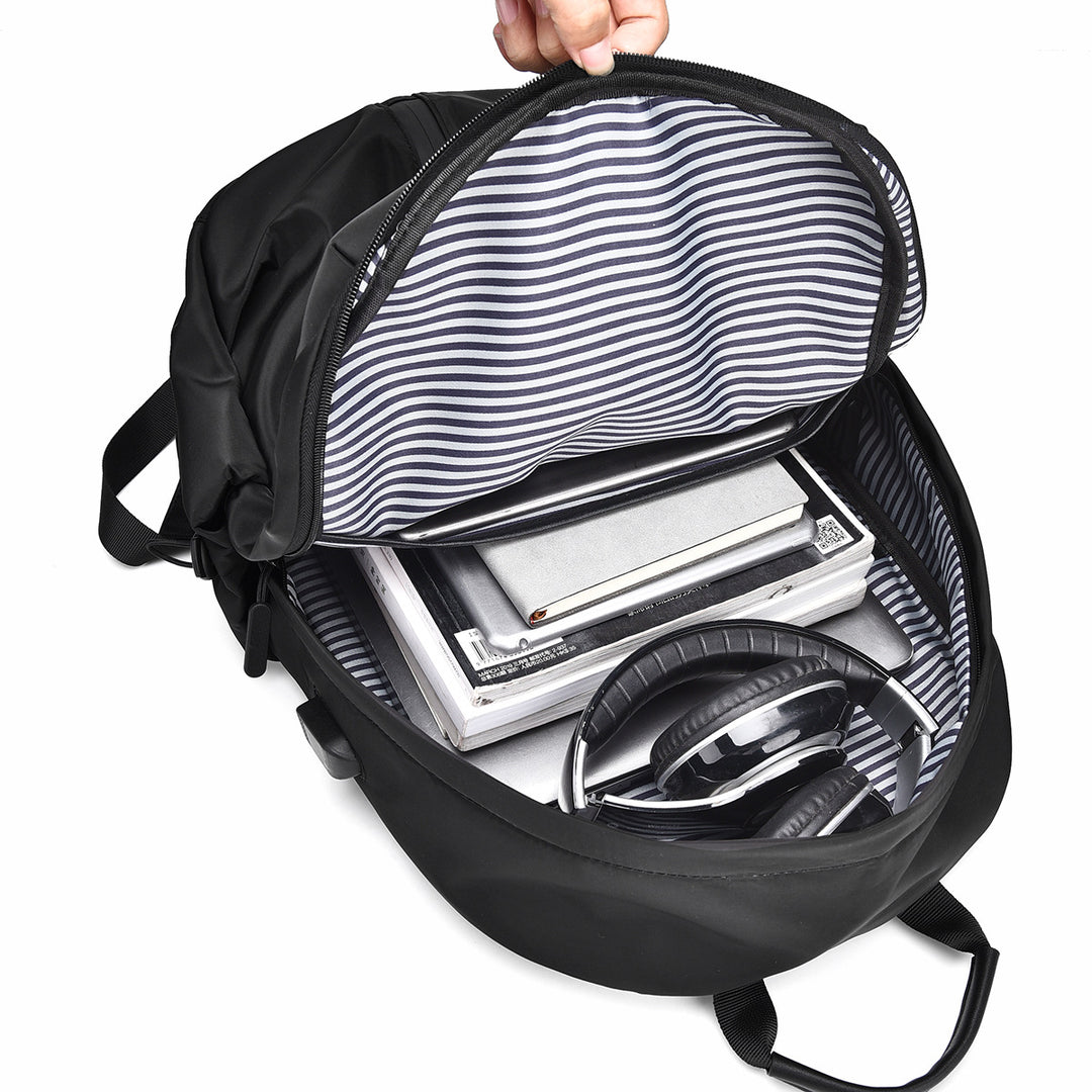 Moderner Minimalistischer Reise-Rucksack Karnz