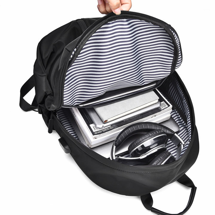 Moderner Minimalistischer Reise-Rucksack Karnz