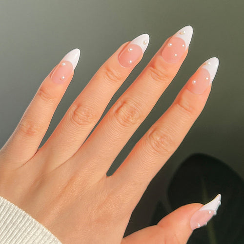 Elegantes French Tip Acrylnagelset