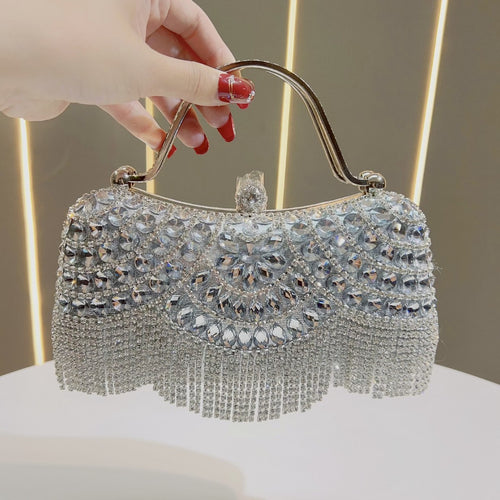 Kristallbesetzte Abend-Clutch