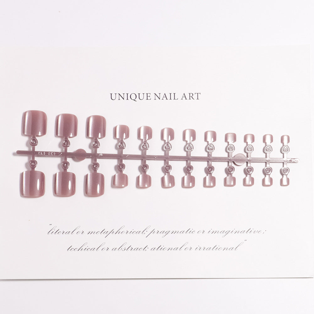 Einzigartige Press-On Nagelkunst Karnz
