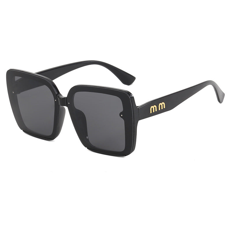 Damen modische quadratische Sonnenbrille mit komfortablem Design Karnz