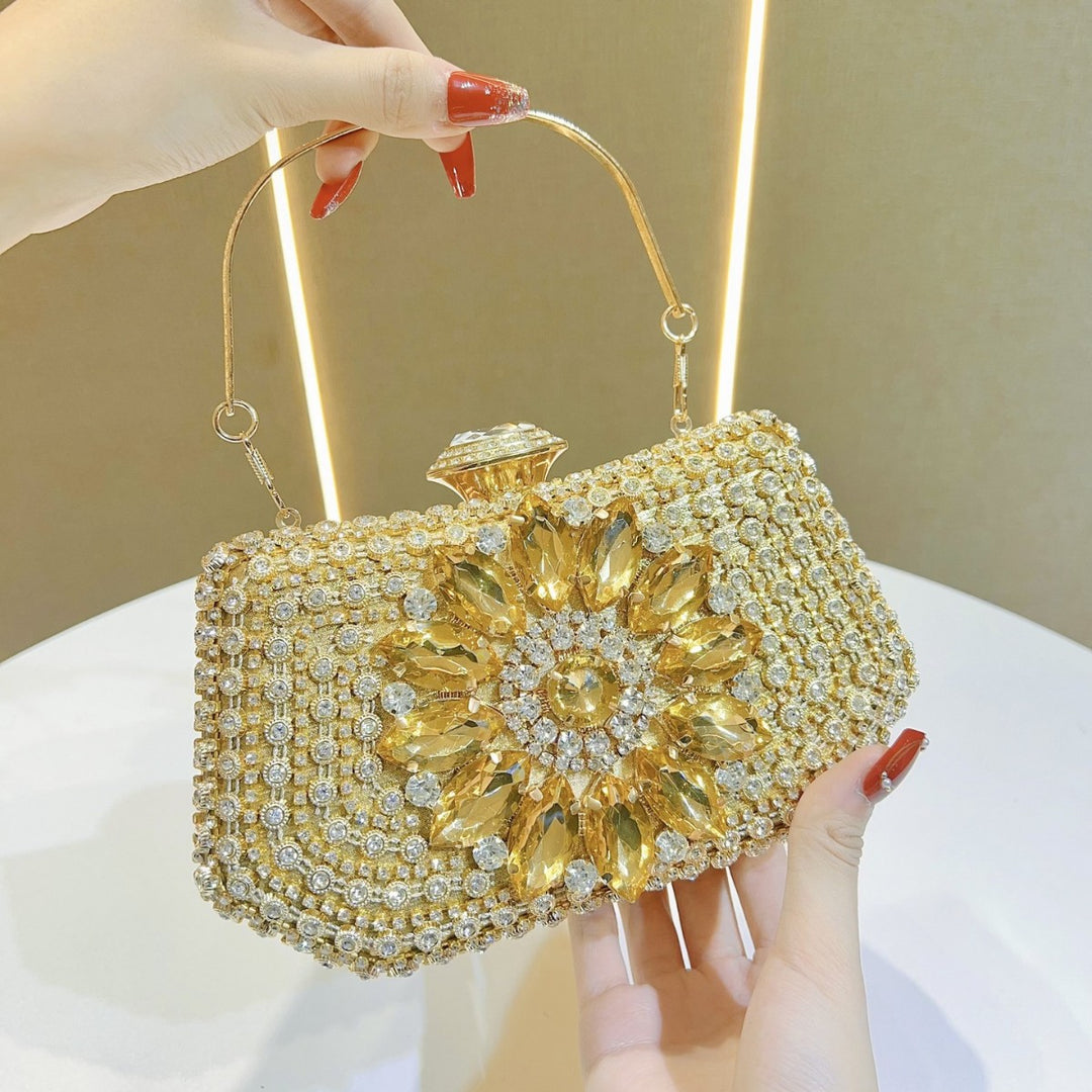 Verzierte Perlen Abendtasche
