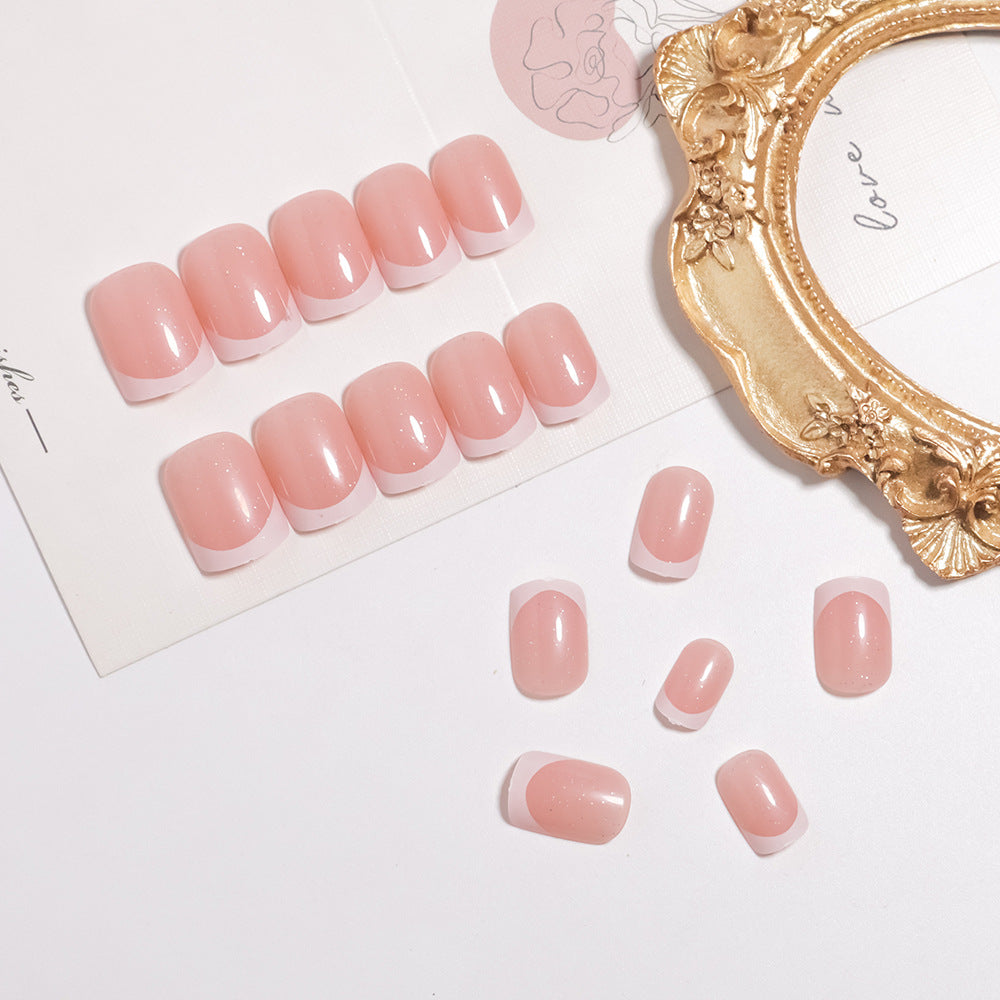Glänzendes French Tip Press-On Nails Set Karnz