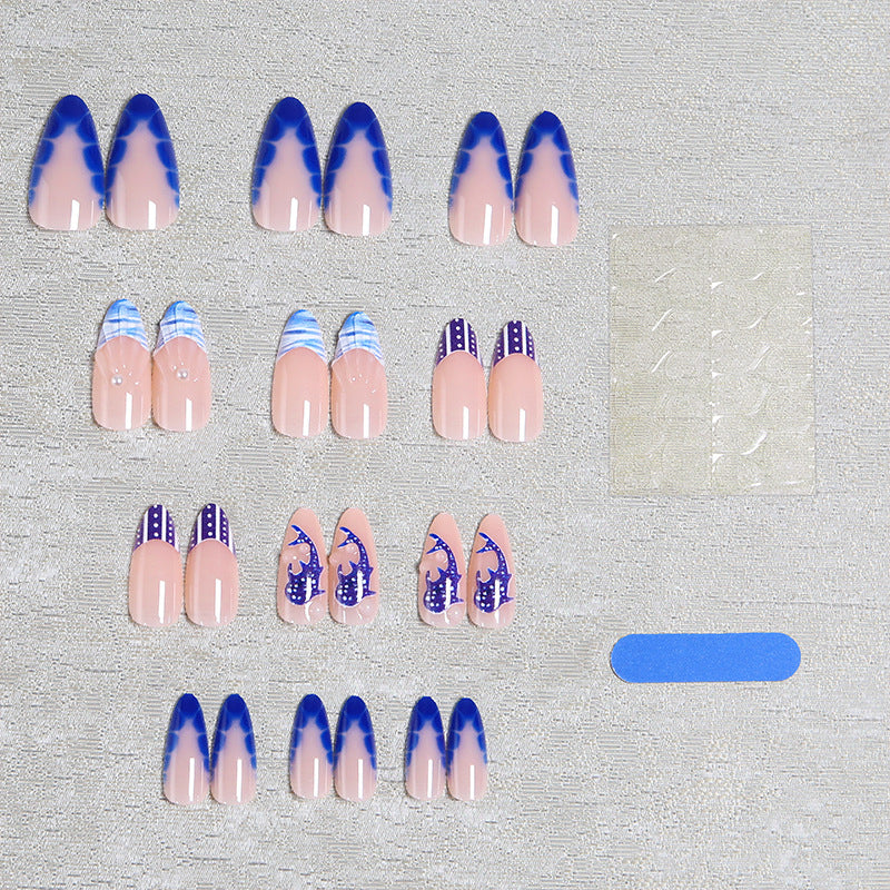 Kreatives Kunstnagelset mit maritimem Delfin-Design Karnz
