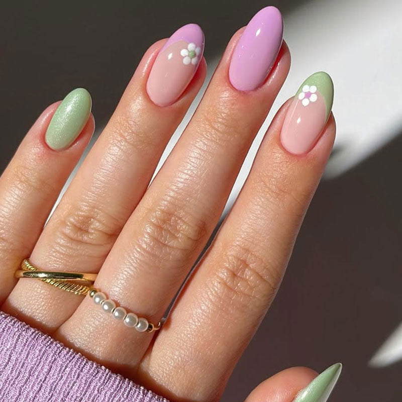 Künstlerische florale Akzent-Nagelspitzen
