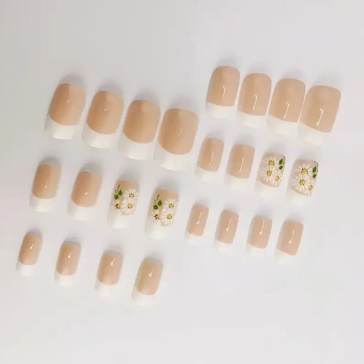 Floral French Tip Nagelkunst Verbesserungen Karnz