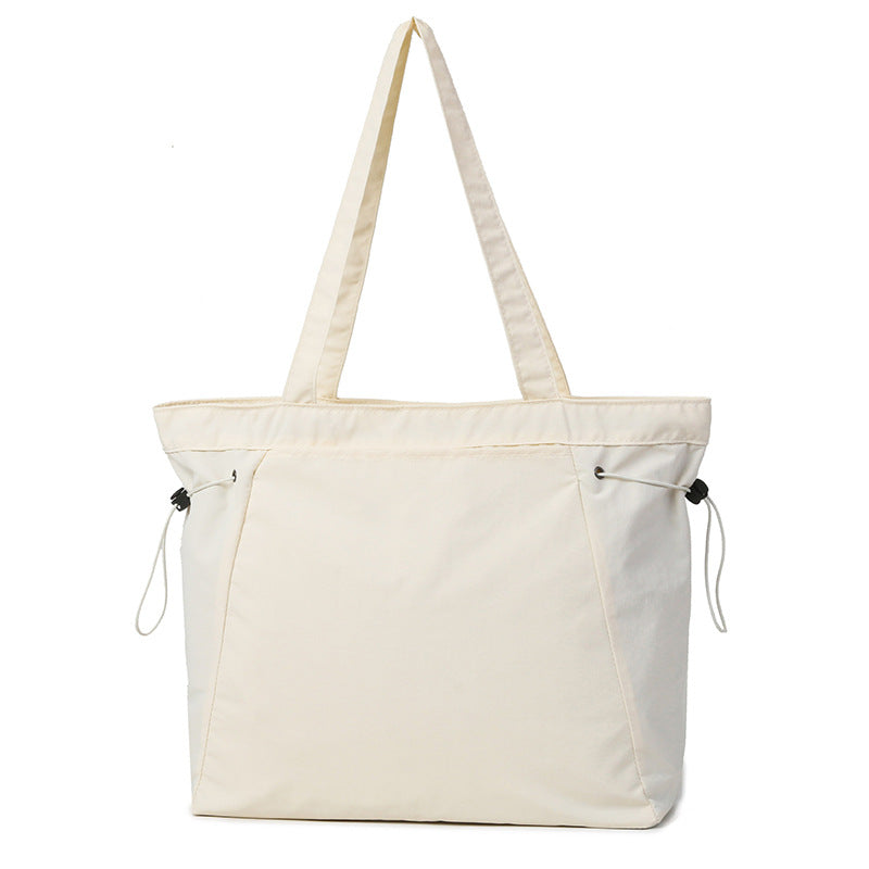 Geräumige multifunktionale Reisetasche Karnz