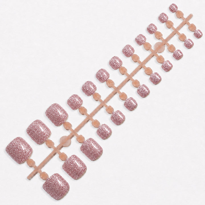 Elegante Premium Nagelkunst Karnz