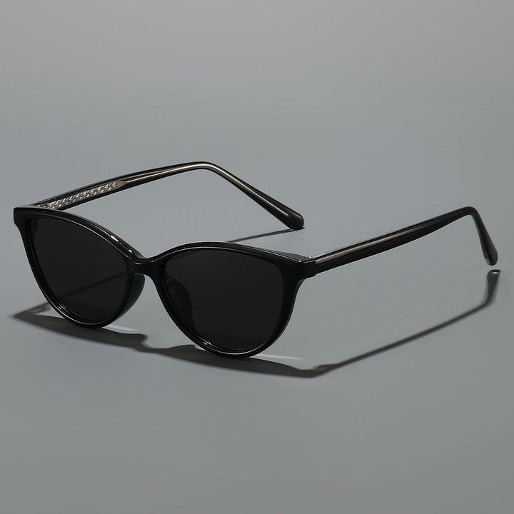 Damen Cat-Eye Sonnenbrille mit stilvollen Akzenten Karnz
