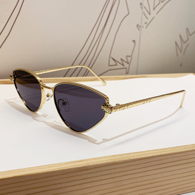 Damen Designer-Sonnenbrille mit schickem Cat-Eye-Design und luxuriösem Rahmen Karnz