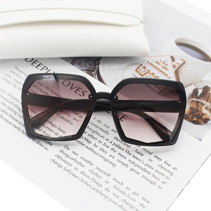 Damen Designer-Sonnenbrille im eleganten Hexagon-Design Karnz