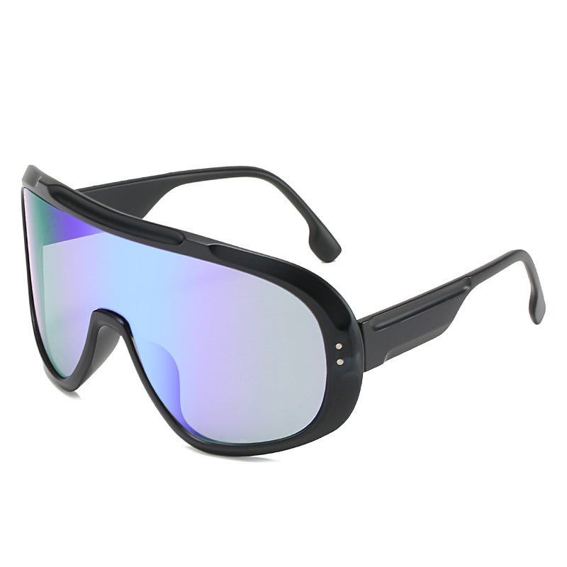 Damen modische Schutzbrille im futuristischen Design Karnz