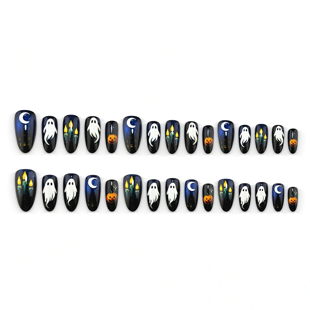 Kreative Halloween-Nagelkunst Karnz