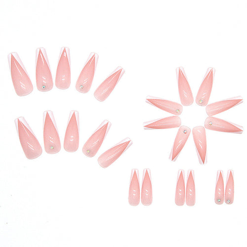 Künstliche Nagelspitzen mit elegantem Design Karnz