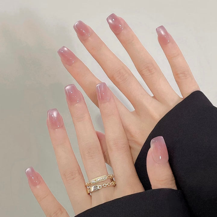 Glänzende Gradient Press-On Nagelspitzen Karnz