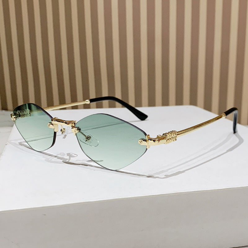 Damen Cat-Eye Sonnenbrille im modernen Eleganz-Stil Karnz