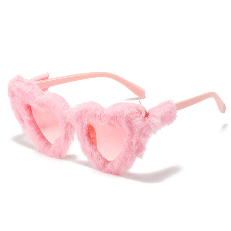 Einzigartige Herzförmige mit Fellbesatz Sonnenbrille Karnz