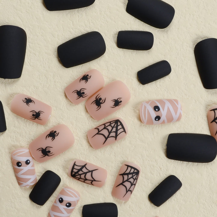 Halloween Kunstnagelset mit gruseligen Spinnen- und Mumienmotiven Karnz