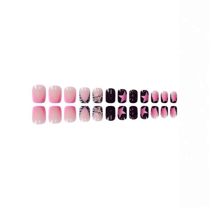 Dekoratives Press-On Nagelkunst Set Karnz