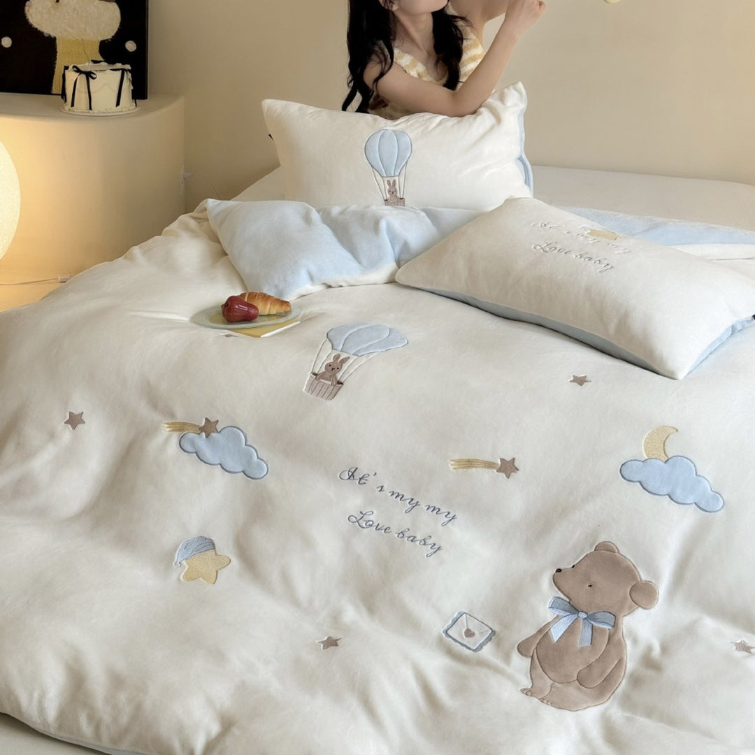 Kinder-Bettwäsche-Set aus Baumwolle mit applizierten Heißluftballon- und Teddybär-Motiven Karnz