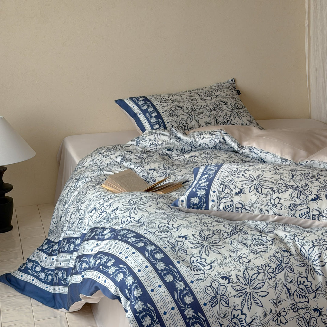 Luxuriöses florales Baumwollsatin Bettbezugset mit Kissenbezügen