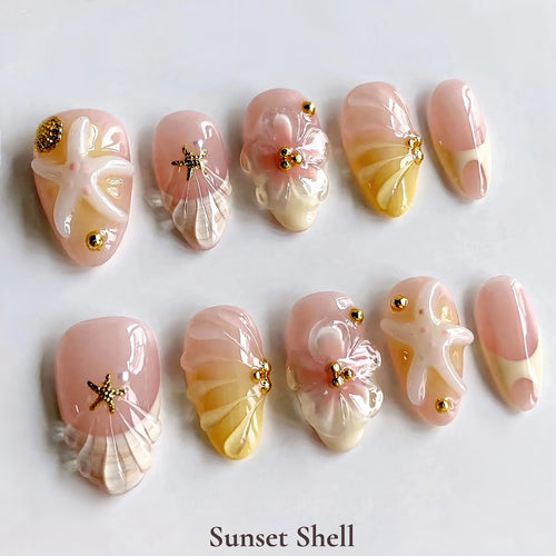 Künstlerisches von Muscheln inspiriertes Press-On Nagelkunstset