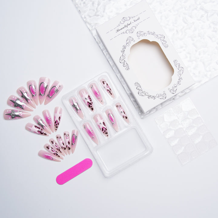 Premium Nageldesign Karnz