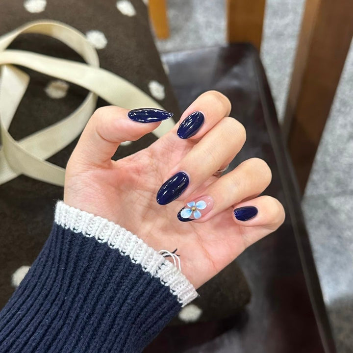 Künstlerische Themen Nageldesign Kollektion Karnz