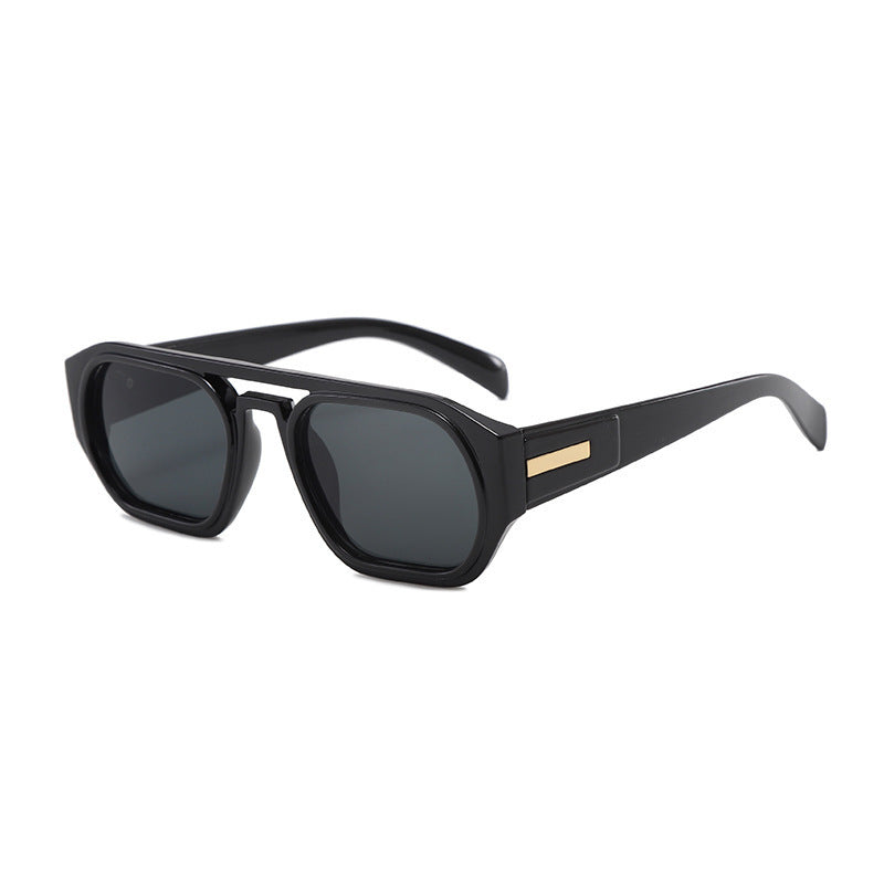 Damen modische rechteckige Brille mit elegantem Metallakzent Karnz