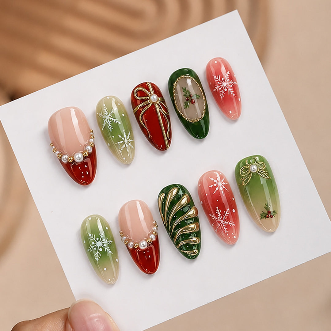 Künstliches Kunstnagelset mit festlichen Weihnachtsmotiven Karnz