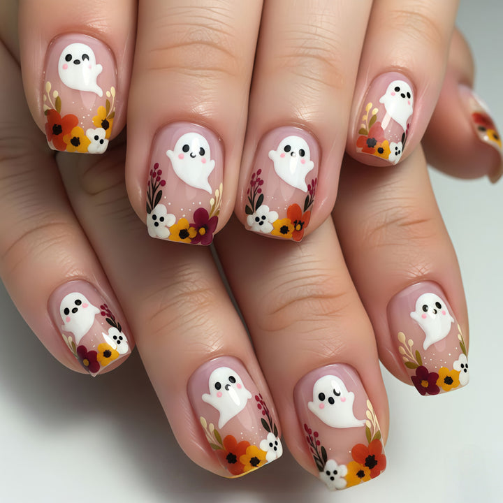 Kunstvoller Nagelspitzen-Set Karnz