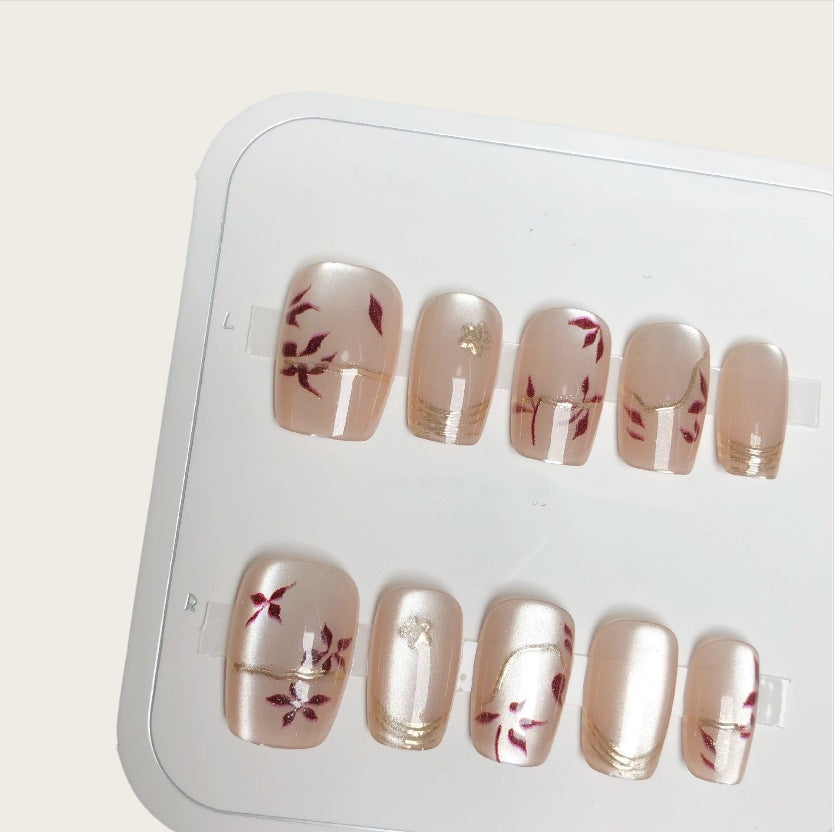 Künstlerisches Floral Press-On Nails Set Karnz
