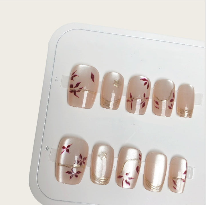 Künstlerisches Floral Press-On Nails Set Karnz