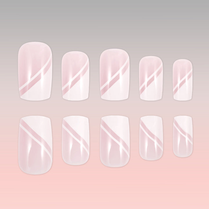 Elegantly gestaltetes geometrisches Nagelkunst-Set Karnz