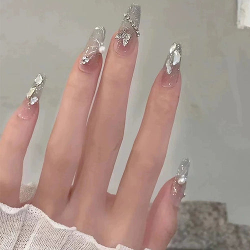 Glamouröse 3D Kristall Nagelverstärkungen Karnz