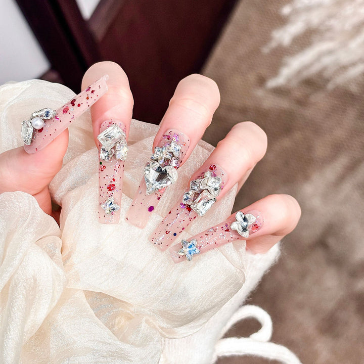 Glamouröse Glitzer Press-On Nagelspitzen