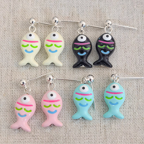 Verspielt Fisch Charm Ohrringe Karnz