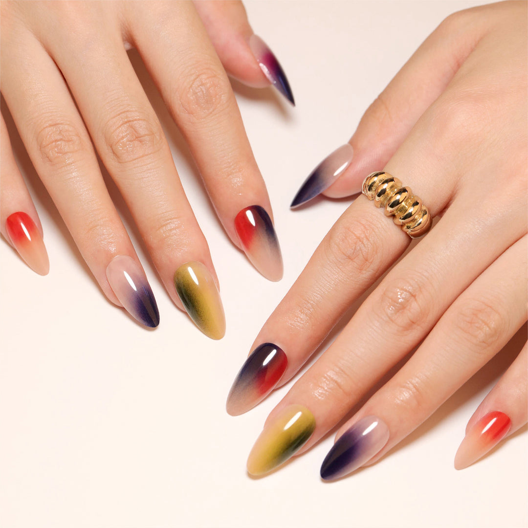 Künstliche Nagelkunst mit elegantem Farbverlauf Karnz