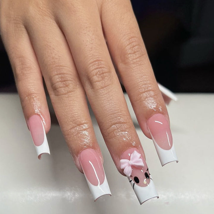 Süßes Charakter Press-On Nagelset Karnz