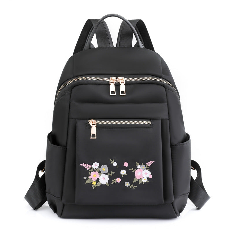 Floral Bestickter Rucksack Karnz