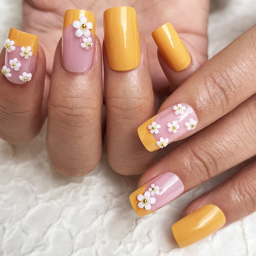 Floral Acryl Nagelspitzen Karnz